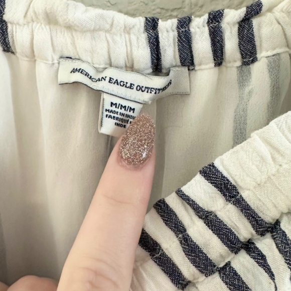 American Eagle 3/4 Sleeve Romper Flounce Coastal NEW M White Grey - Picture 3 of 4